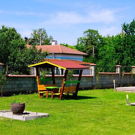 Вила Релакс - Villa Relax Sokolovo Exterior foto