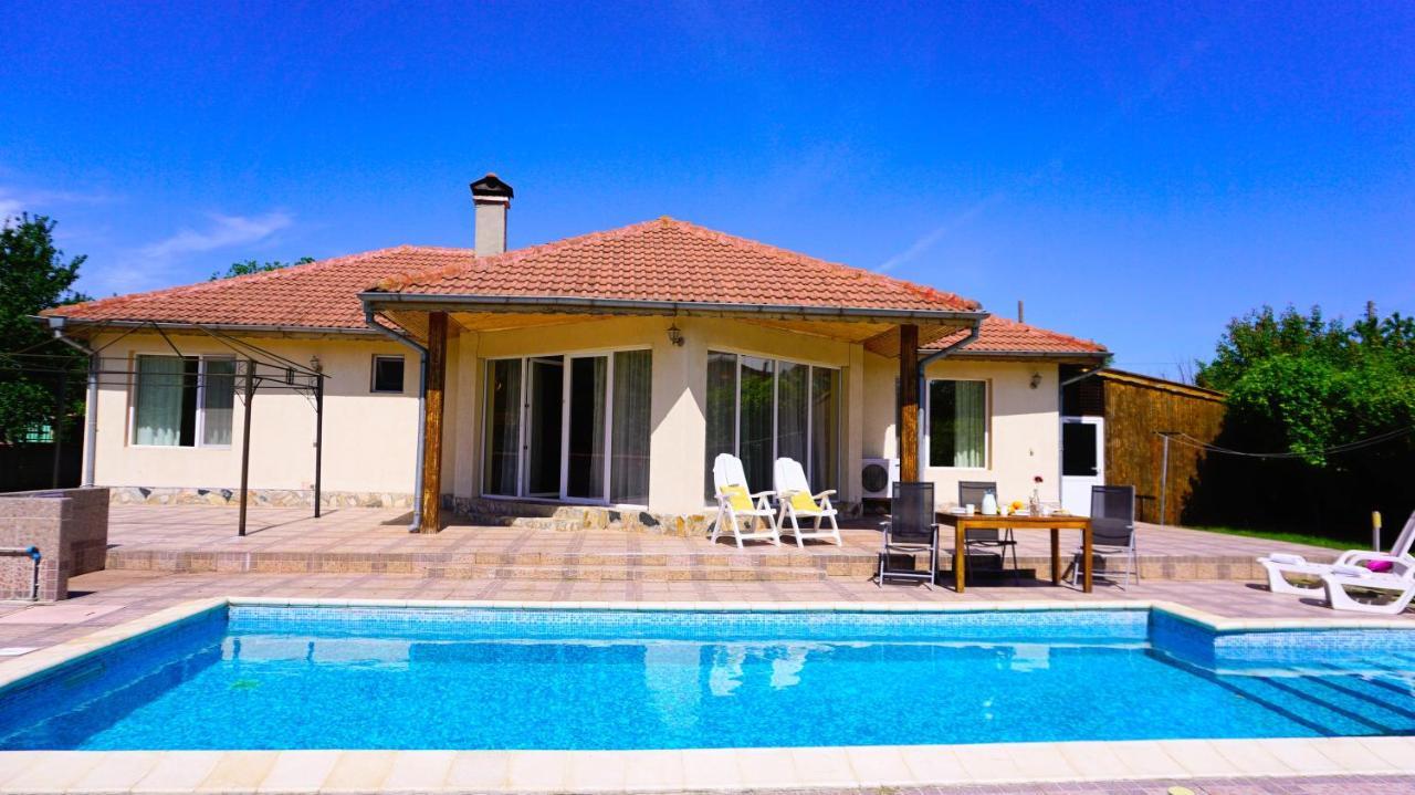 Вила Релакс - Villa Relax Sokolovo Exterior foto